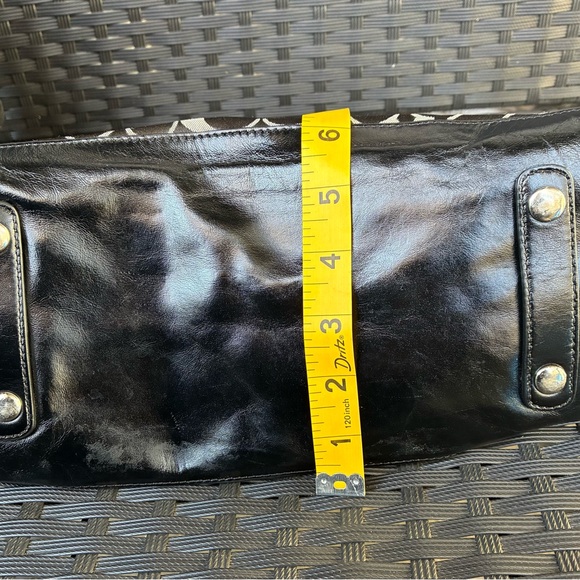 COACH BAG,Coach Black and Gray Signature Satchel - Picture 10 of 15